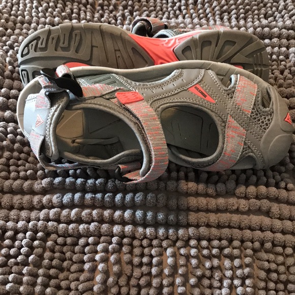 Humtto Size 7 - Picture 4 of 6